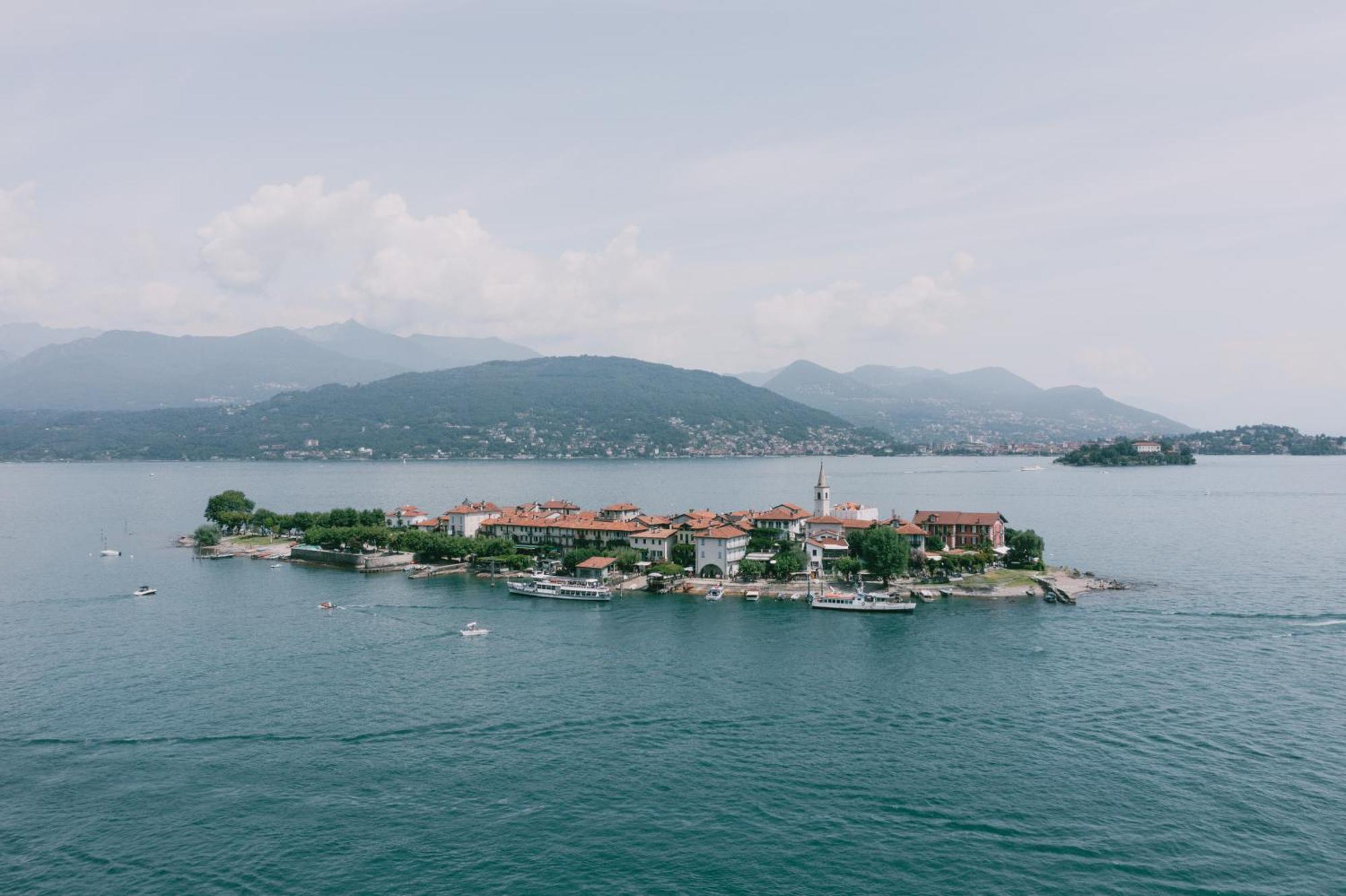 Family Apartment Vista Lago Stresa Ngoại thất bức ảnh